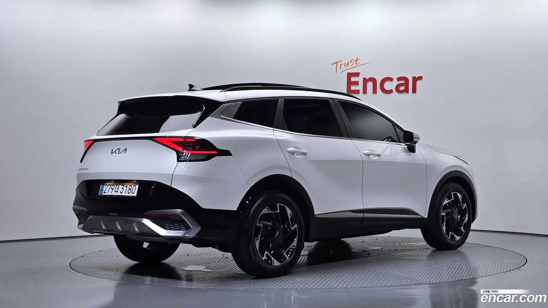 Main__Slider__Photo:Sportage Kia 2023.10-1