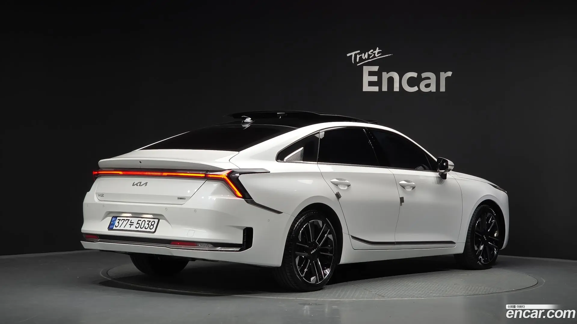 Main__Slider__Photo:K8 Kia 2024.9-1