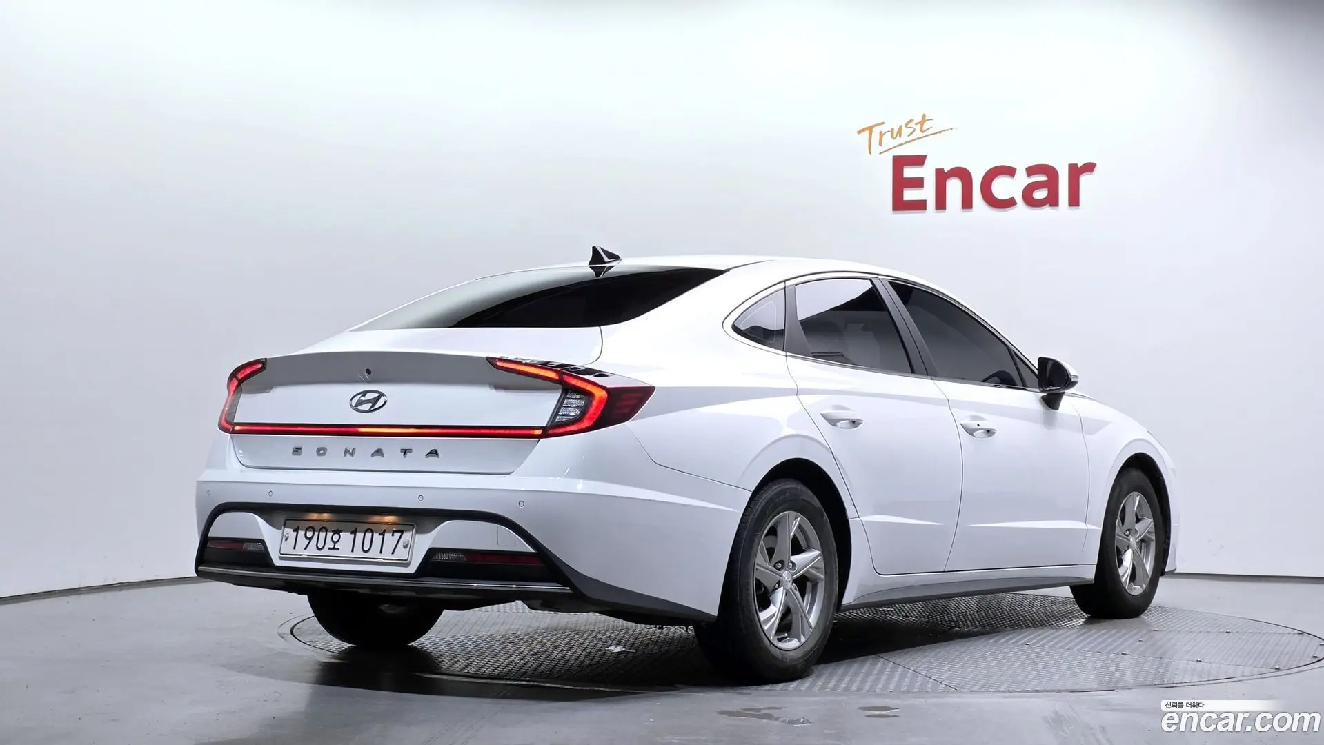 Main__Slider__Photo:Sonata Hyundai 2021.9-1