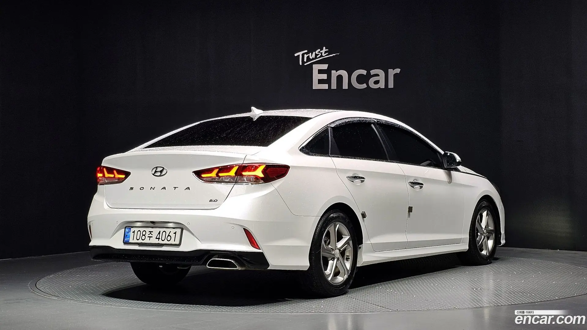 Main__Slider__Photo:Sonata Hyundai 2018.3-1