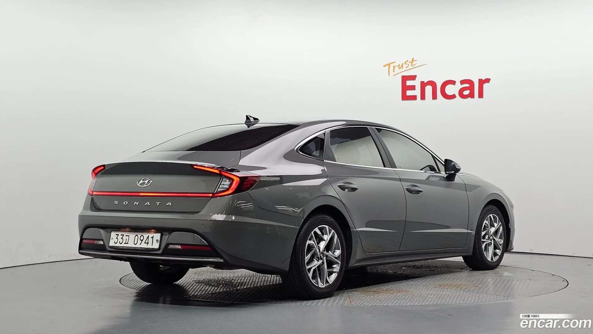 Main__Slider__Photo:Sonata Hyundai 2019.4-1
