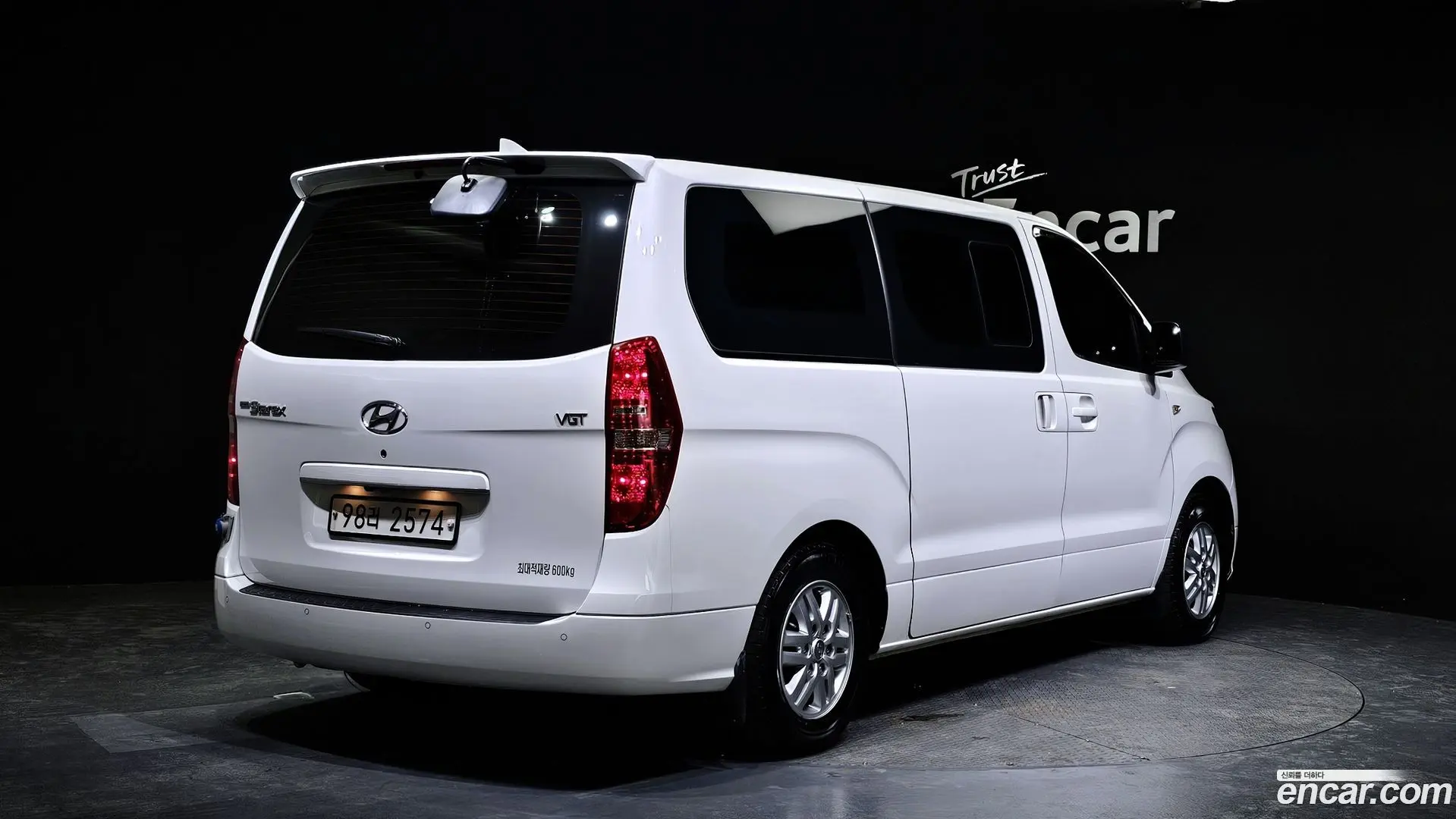 Main__Slider__Photo:Starex Hyundai 2019.7-1