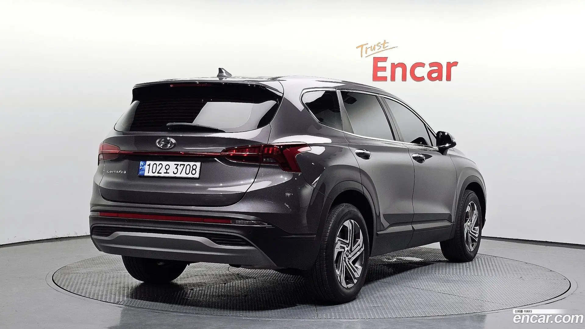Main__Slider__Photo:Santafe Hyundai 2021.6-1