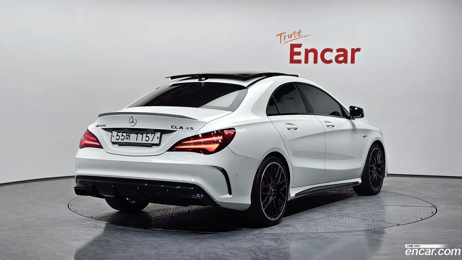 Main__Slider__Photo:CLA-Class Mercedes-Benz 2017.9-1