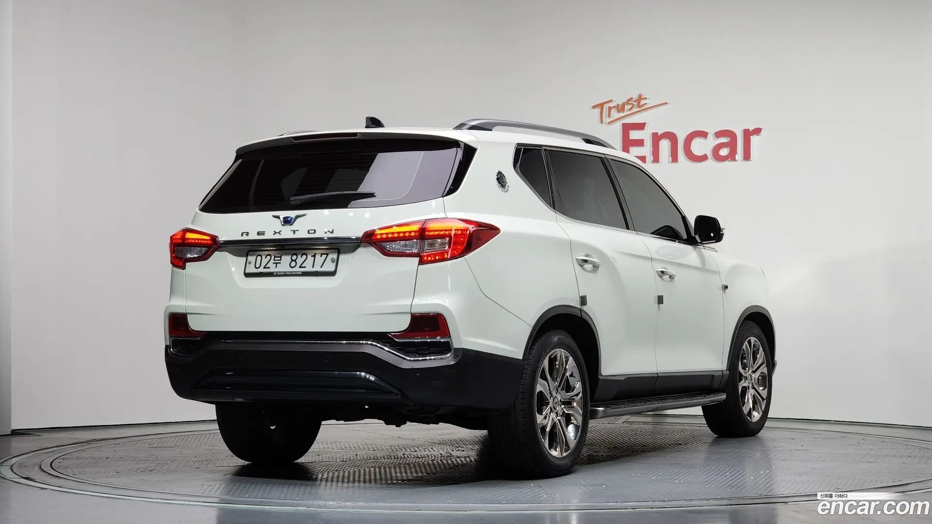 Main__Slider__Photo:Rexton KG Mobility 2018.3-1