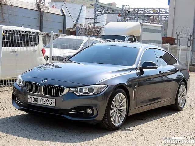 Main__Slider__Photo:4-Series BMW 2015.11-1