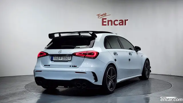 Main__Slider__Photo:A-Class Mercedes-Benz 2021.1-1