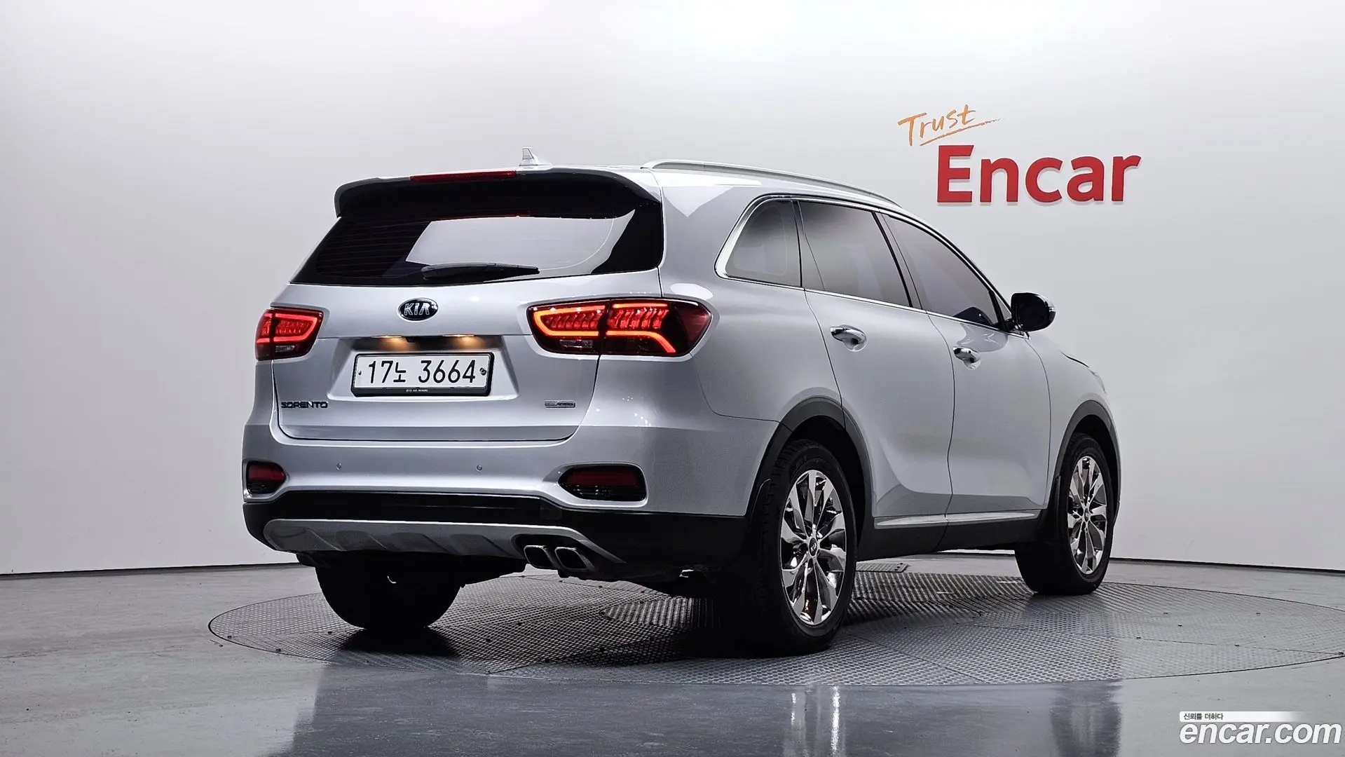 Main__Slider__Photo:Sorento Kia 2018.0-1