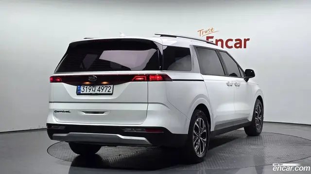 Main__Slider__Photo:Canival Kia 2021.1-1