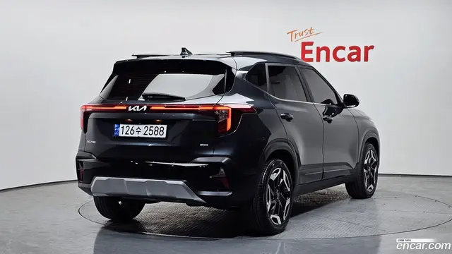 Main__Slider__Photo:Seltos Kia 2023.7-1