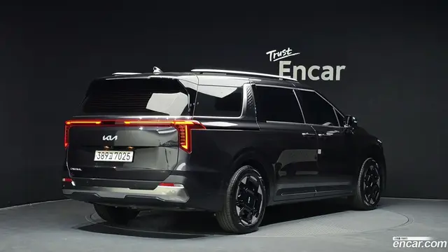 Main__Slider__Photo:Canival Kia 2024.2-1