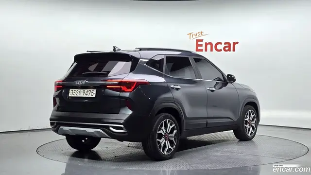 Main__Slider__Photo:Seltos Kia 2022.2-1