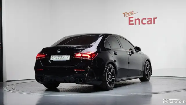 Main__Slider__Photo:A-Class Mercedes-Benz 2022.11-1