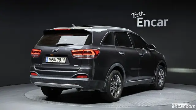 Main__Slider__Photo:Sorento Kia 2017.0-1