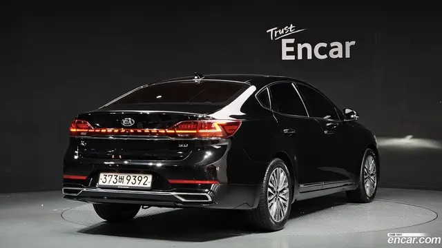 Main__Slider__Photo:K7 Kia 2019.8-1