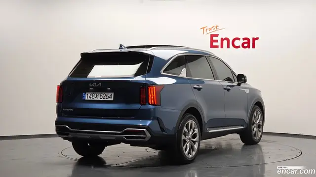 Main__Slider__Photo:Sorento Kia 2022.7-1
