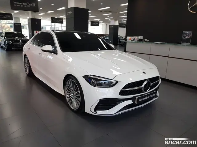 Main__Slider__Photo:C-Class Mercedes-Benz 2023.1-1