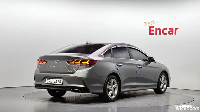 Main__Slider__Photo:Sonata Hyundai 2017.5-1