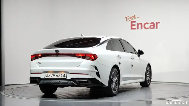 Main__Slider__Photo:K5 Kia 2021.3-1