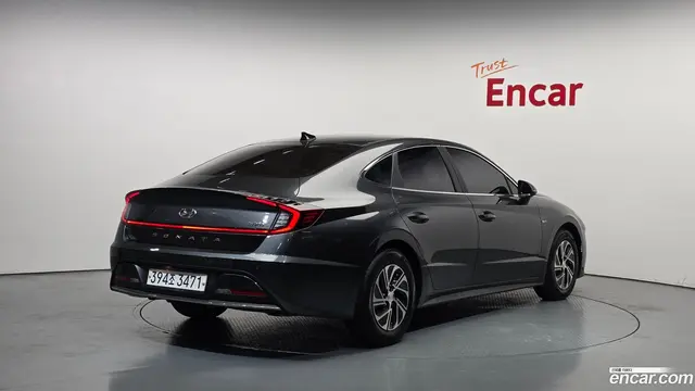 Main__Slider__Photo:Sonata Hyundai 2019.9-1