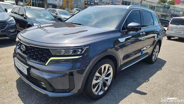 Main__Slider__Photo:Sorento Kia 2021.2-1