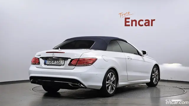 Main__Slider__Photo:E-Class Mercedes-Benz 2014.3-1