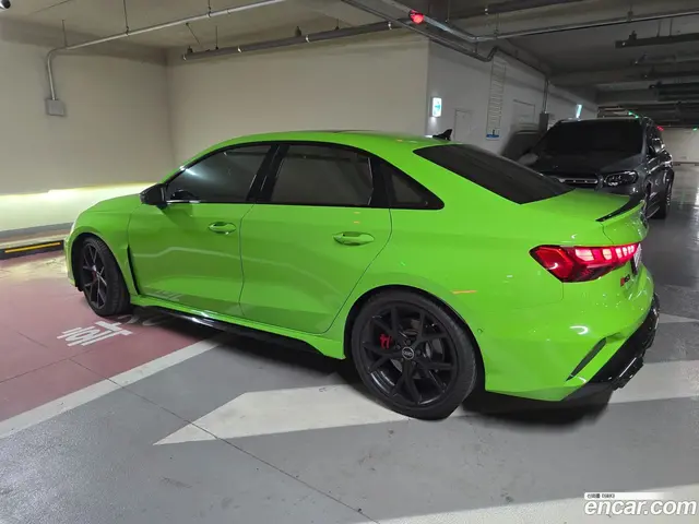 Main__Slider__Photo:RS3 Audi 2025.10-1