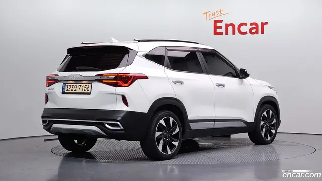 Main__Slider__Photo:Seltos Kia 2022.4-1