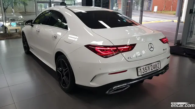 Main__Slider__Photo:CLA-Class Mercedes-Benz 2022.10-1