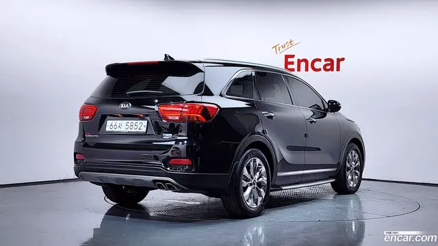 Main__Slider__Photo:Sorento Kia 2018.10-1