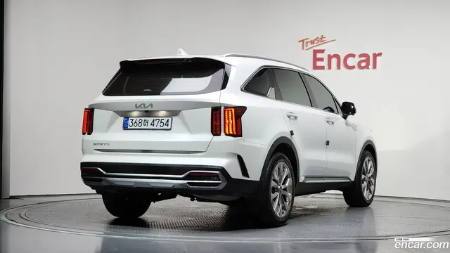Main__Slider__Photo:Sorento Kia 2023.2-1