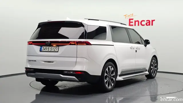 Main__Slider__Photo:Canival Kia 2021.2-1