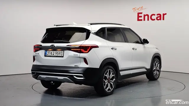 Main__Slider__Photo:Seltos Kia 2021.0-1