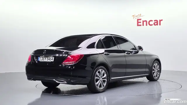 Main__Slider__Photo:C-Class Mercedes-Benz 2016.7-1
