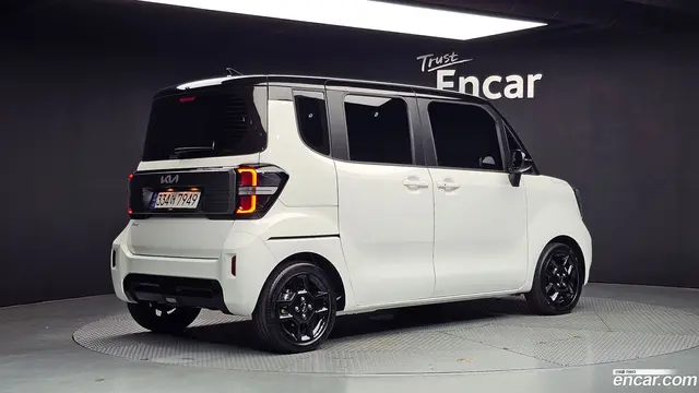 Main__Slider__Photo:RAY Kia 2024.4-1