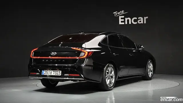 Main__Slider__Photo:Sonata Hyundai 2021.9-1