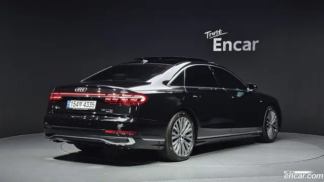 Main__Slider__Photo:A8 Audi 2022.11-1