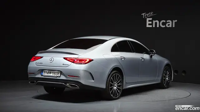 Main__Slider__Photo:CLS-Class Mercedes-Benz 2021.7-1