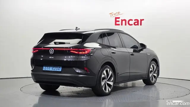 Main__Slider__Photo:ID.4 Volkswagen 2022.8-1