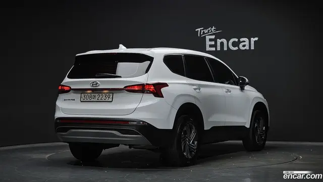 Main__Slider__Photo:Santafe Hyundai 2021.11-1