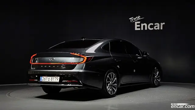Main__Slider__Photo:Sonata Hyundai 2022.11-1