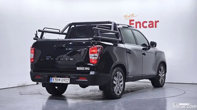Main__Slider__Photo:Rexton KG Mobility 2018.6-1