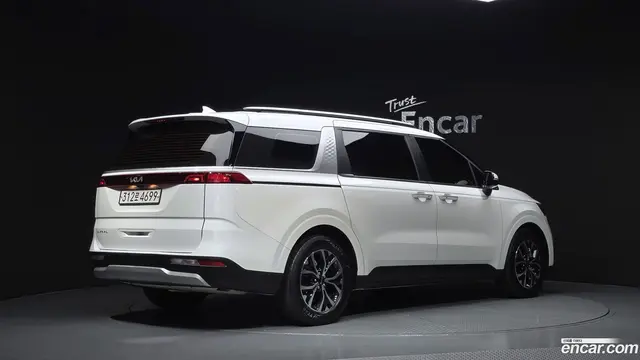 Main__Slider__Photo:Canival Kia 2021.10-1