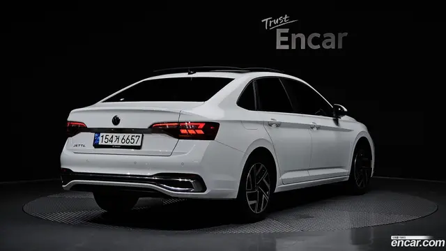 Main__Slider__Photo:Jetta Volkswagen 2022.11-1