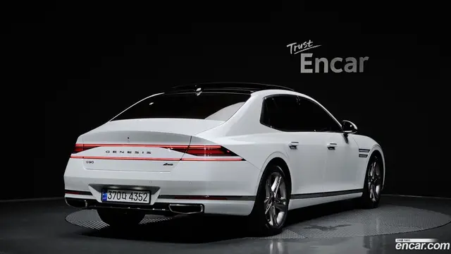 Main__Slider__Photo:G90 Genesis 2022.2-1
