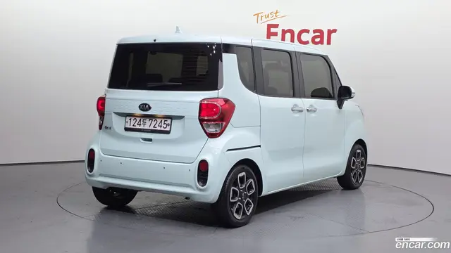 Main__Slider__Photo:RAY Kia 2020.3-1