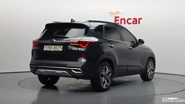Main__Slider__Photo:Seltos Kia 2020.2-1