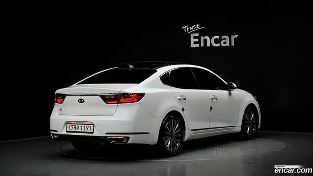 Main__Slider__Photo:K7 Kia 2017.6-1