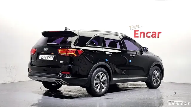 Main__Slider__Photo:Sorento Kia 2019.0-1
