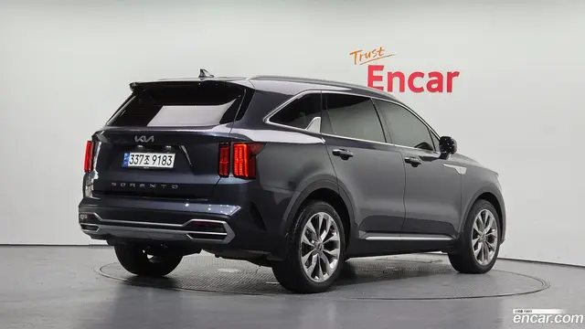 Main__Slider__Photo:Sorento Kia 2021.6-1